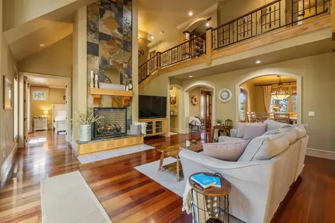11017 Siskin Lane Klamath Falls OR 97601
