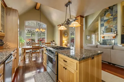 11017 Siskin Lane Klamath Falls OR 97601