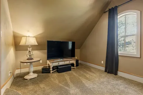 11017 Siskin Lane Klamath Falls OR 97601