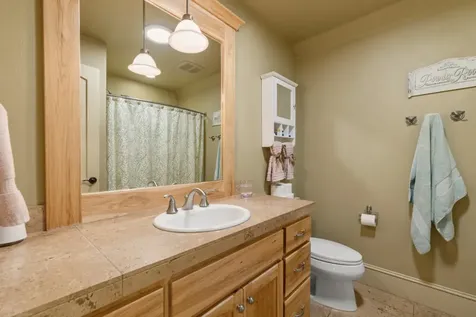 11017 Siskin Lane Klamath Falls OR 97601