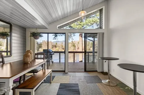 1088 E Park Street Grants Pass OR 97527