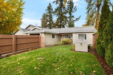 1088 E Park Street Grants Pass OR 97527
