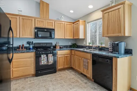 210 NW 27th Court Redmond OR 97756