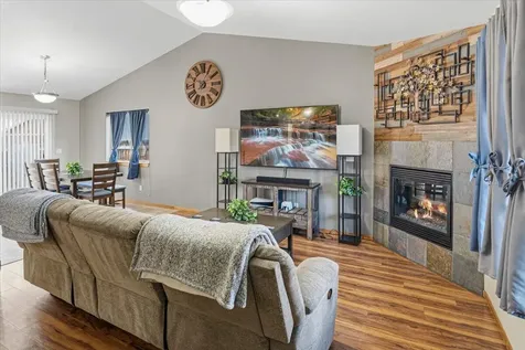 210 NW 27th Court Redmond OR 97756