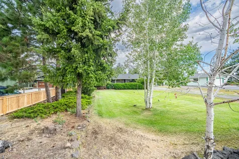 61969 SE 27th Street Bend OR 97702