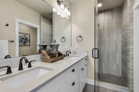 4201 SW 42nd Street Redmond OR 97756