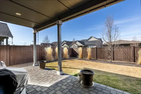 4201 SW 42nd Street Redmond OR 97756