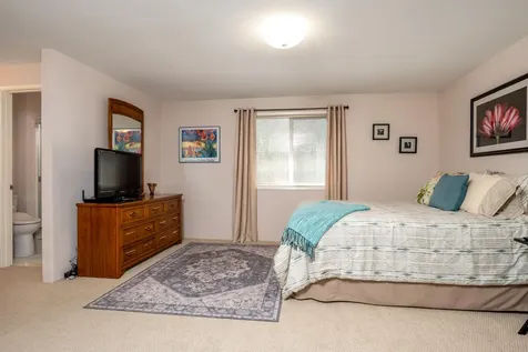 125 Freshwater Drive Phoenix OR 97535
