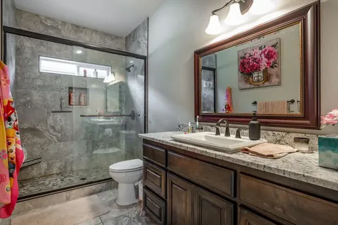 936 Arrowhead Trail Eagle Point OR 97524