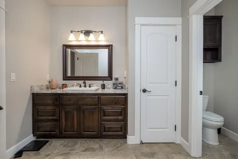 936 Arrowhead Trail Eagle Point OR 97524
