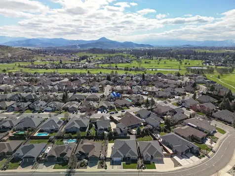 936 Arrowhead Trail Eagle Point OR 97524