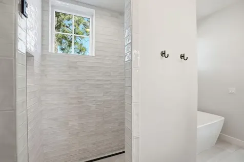 3068 NW Blodgett Way Bend OR 97703