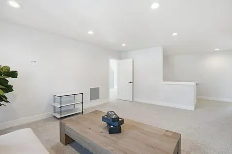 3068 NW Blodgett Way Bend OR 97703