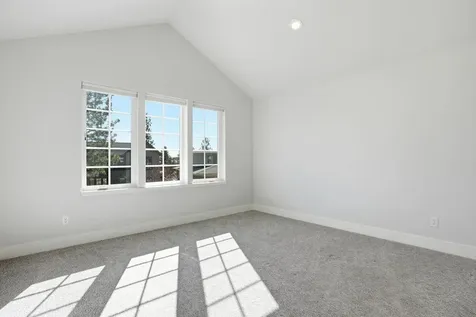 3068 NW Blodgett Way Bend OR 97703