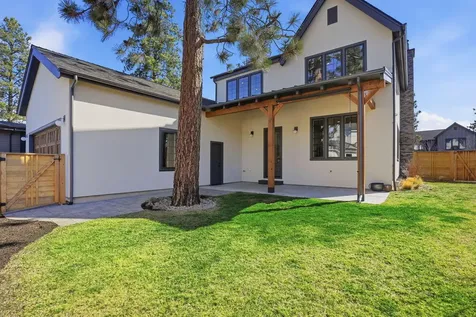 3068 NW Blodgett Way Bend OR 97703