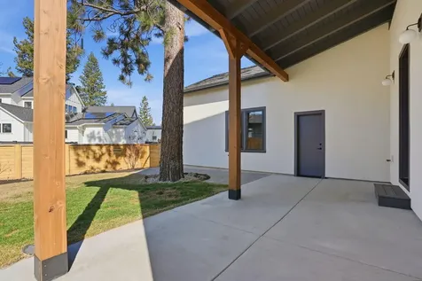 3068 NW Blodgett Way Bend OR 97703