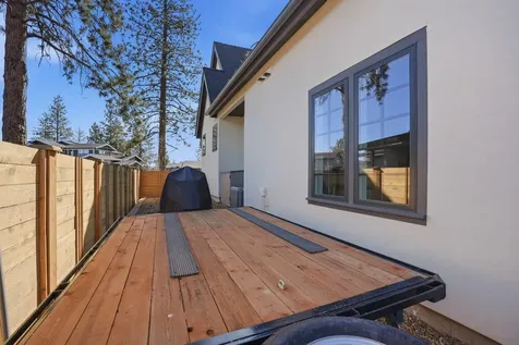 3068 NW Blodgett Way Bend OR 97703