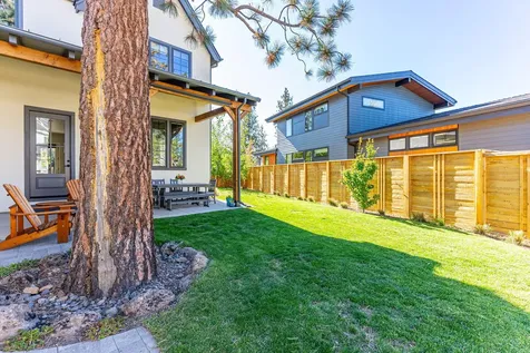 3068 NW Blodgett Way Bend OR 97703