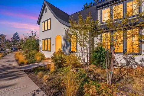 3068 NW Blodgett Way Bend OR 97703