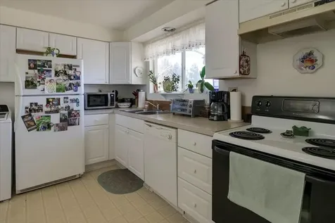 2080 NW 12th Street Redmond OR 97756