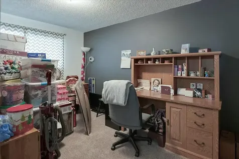 2080 NW 12th Street Redmond OR 97756