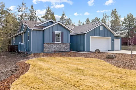 1211 Vine Maple Drive Klamath Falls OR 97601