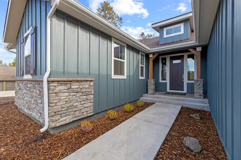 1211 Vine Maple Drive Klamath Falls OR 97601