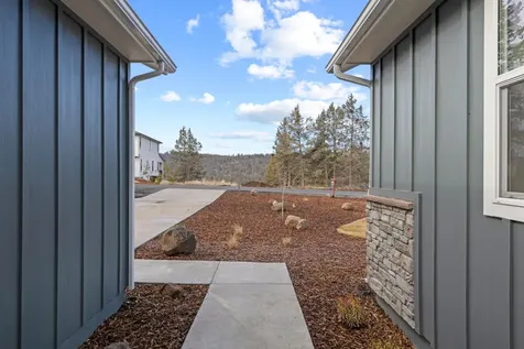 1211 Vine Maple Drive Klamath Falls OR 97601