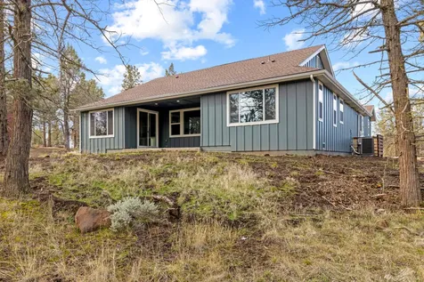 1211 Vine Maple Drive Klamath Falls OR 97601