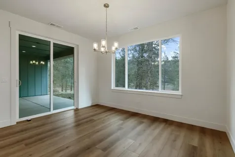 1211 Vine Maple Drive Klamath Falls OR 97601
