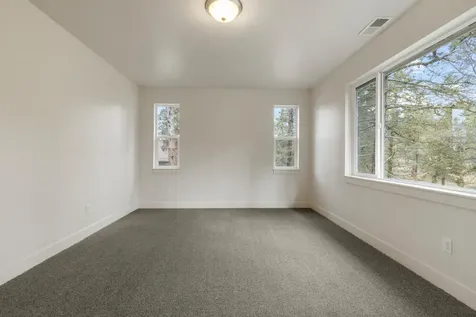 1211 Vine Maple Drive Klamath Falls OR 97601