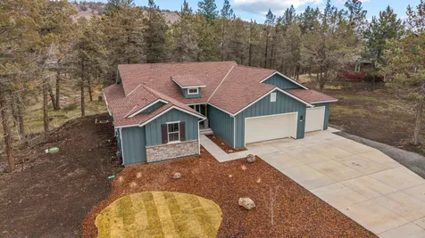 1211 Vine Maple Drive Klamath Falls OR 97601