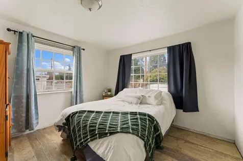 1107 SW Bridge Street Grants Pass OR 97526