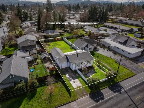 1107 SW Bridge Street Grants Pass OR 97526