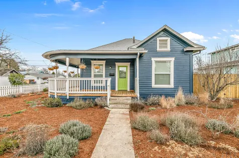 1032 W 10th Street Medford OR 97501
