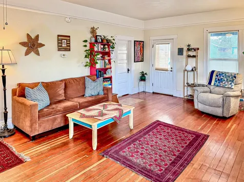 1032 W 10th Street Medford OR 97501