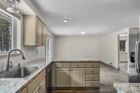 16053 Snowberry Lane La Pine OR 97739