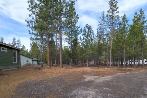 15461 Federal Road La Pine OR 97739