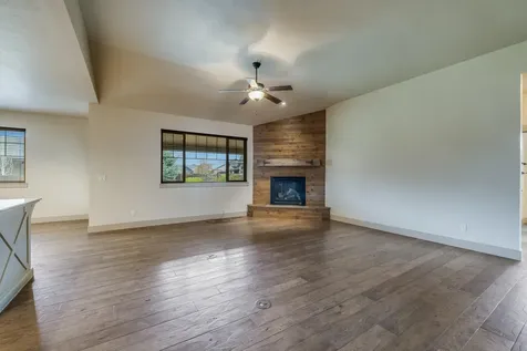 243 NW Saddle Ridge Loop Prineville OR 97754