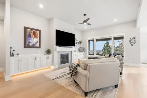 3038 NW Butte View Drive Bend OR 97703
