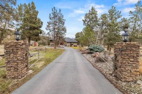 6447 Jake Road Klamath Falls OR 97601