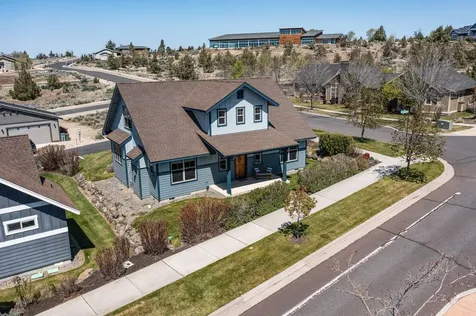 1082 SE Yarrow Avenue Madras OR 97741