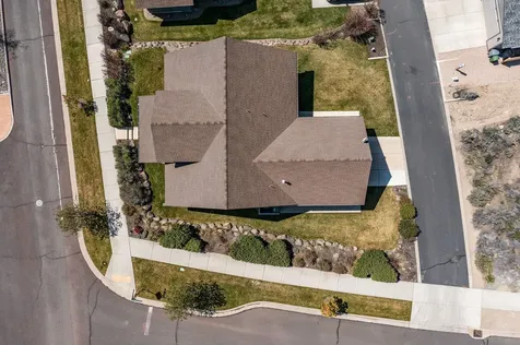 1082 SE Yarrow Avenue Madras OR 97741