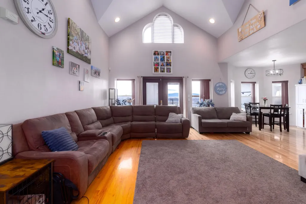 8131 Markgraf Lane Klamath Falls OR 97603