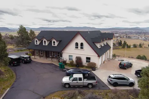 8131 Markgraf Lane Klamath Falls OR 97603