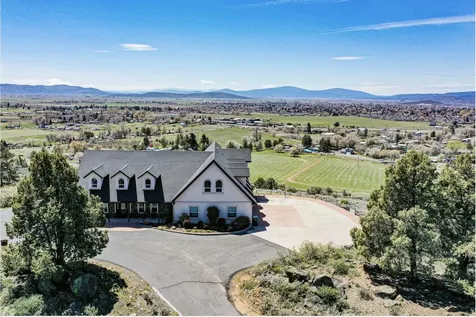 8131 Markgraf Lane Klamath Falls OR 97603