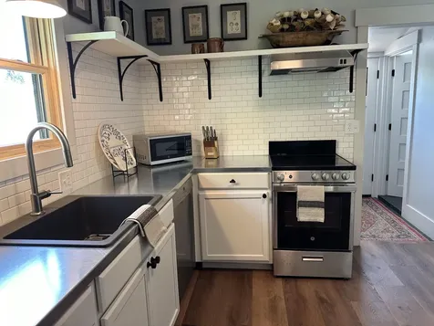852 NW Columbia Street Bend OR 97703