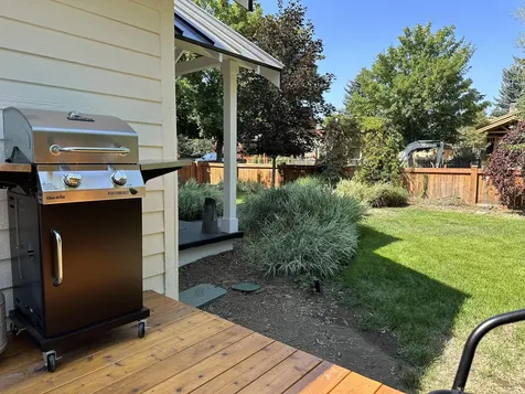 852 NW Columbia Street Bend OR 97703
