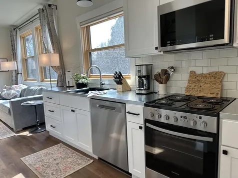 852 NW Columbia Street Bend OR 97703