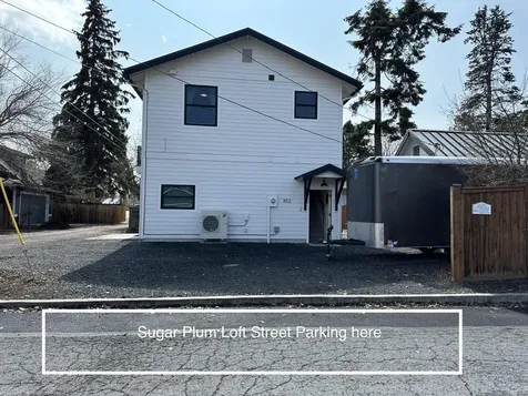 852 NW Columbia Street Bend OR 97703